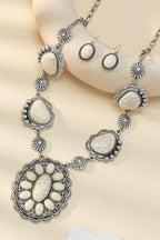 Vintage White Turquoise Earrings & Necklace Set
