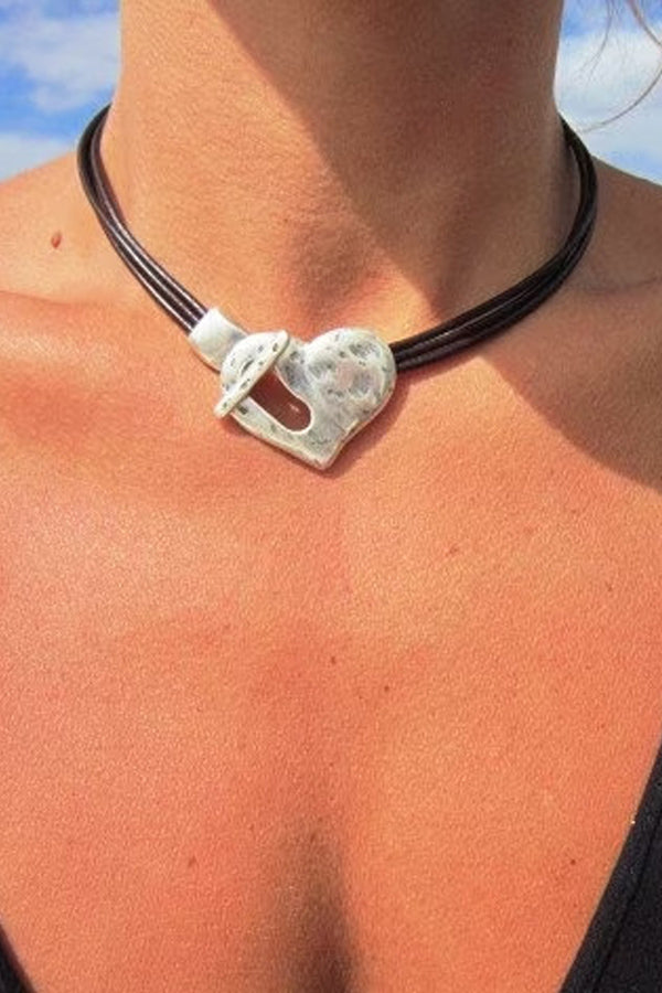 Vintage Hollow Out Heart PU Leather Necklace