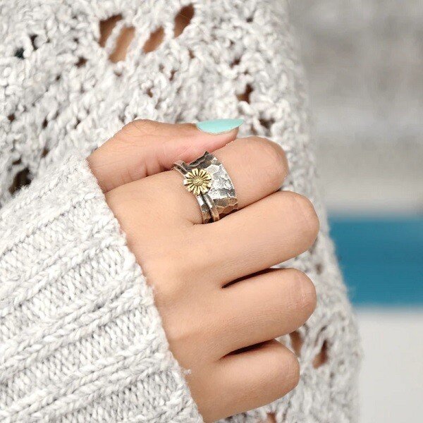 🔥 Last Day Promotion 75% OFF 🔥Sterling Silver Sunflower Spinner Ring