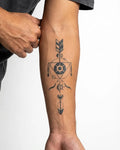 Geometric Arrow